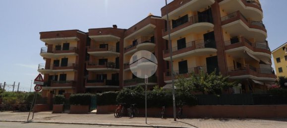 Apartamento de 2 dormitorios en Tortoreto, Italy No. 273349 17