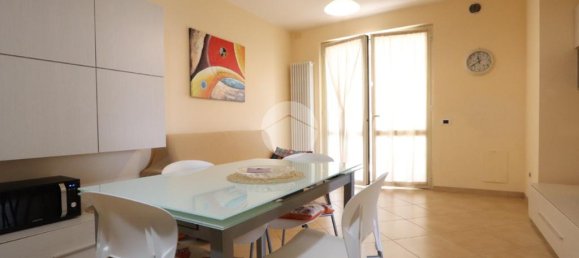 Apartamento de 2 dormitorios en Tortoreto, Italy No. 273349 3