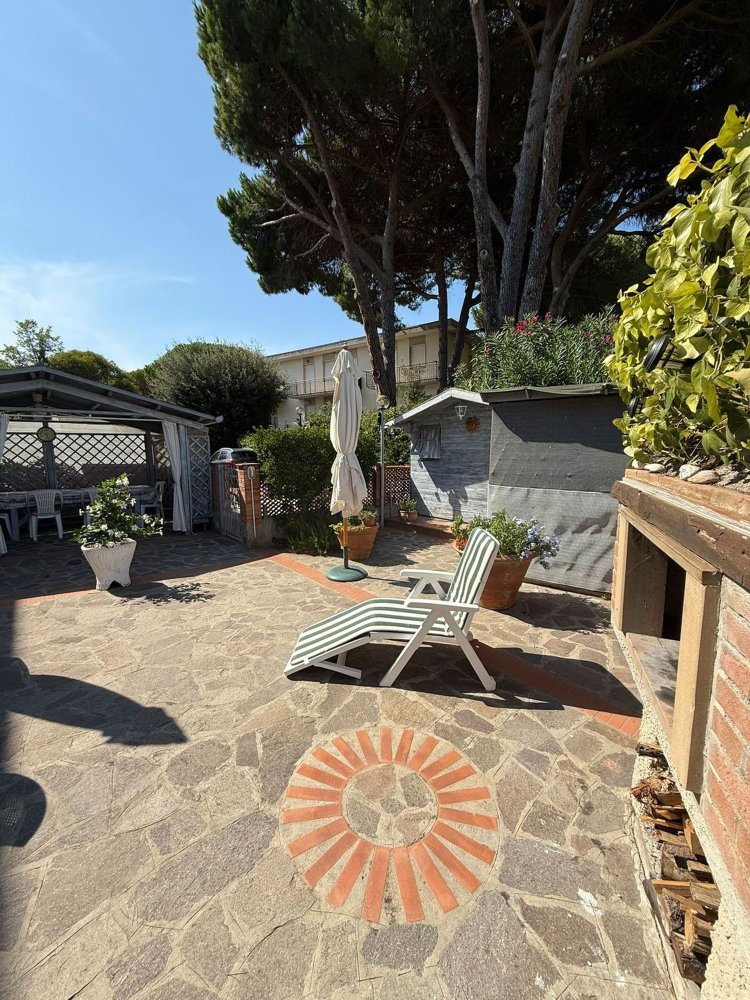 2 bedrooms Apartment in Rosignano Marittimo, Italy No. 338939