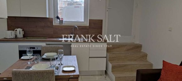 1 غرف نوم طابقين في Msida, Malta رقم 8415 3