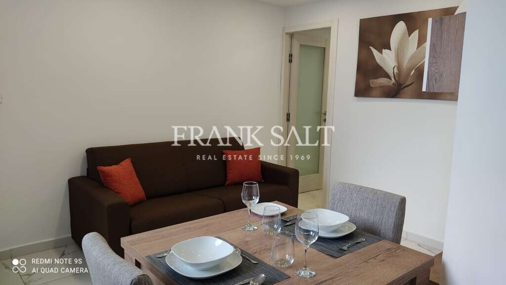 1 غرف نوم طابقين في Msida, Malta رقم 8415