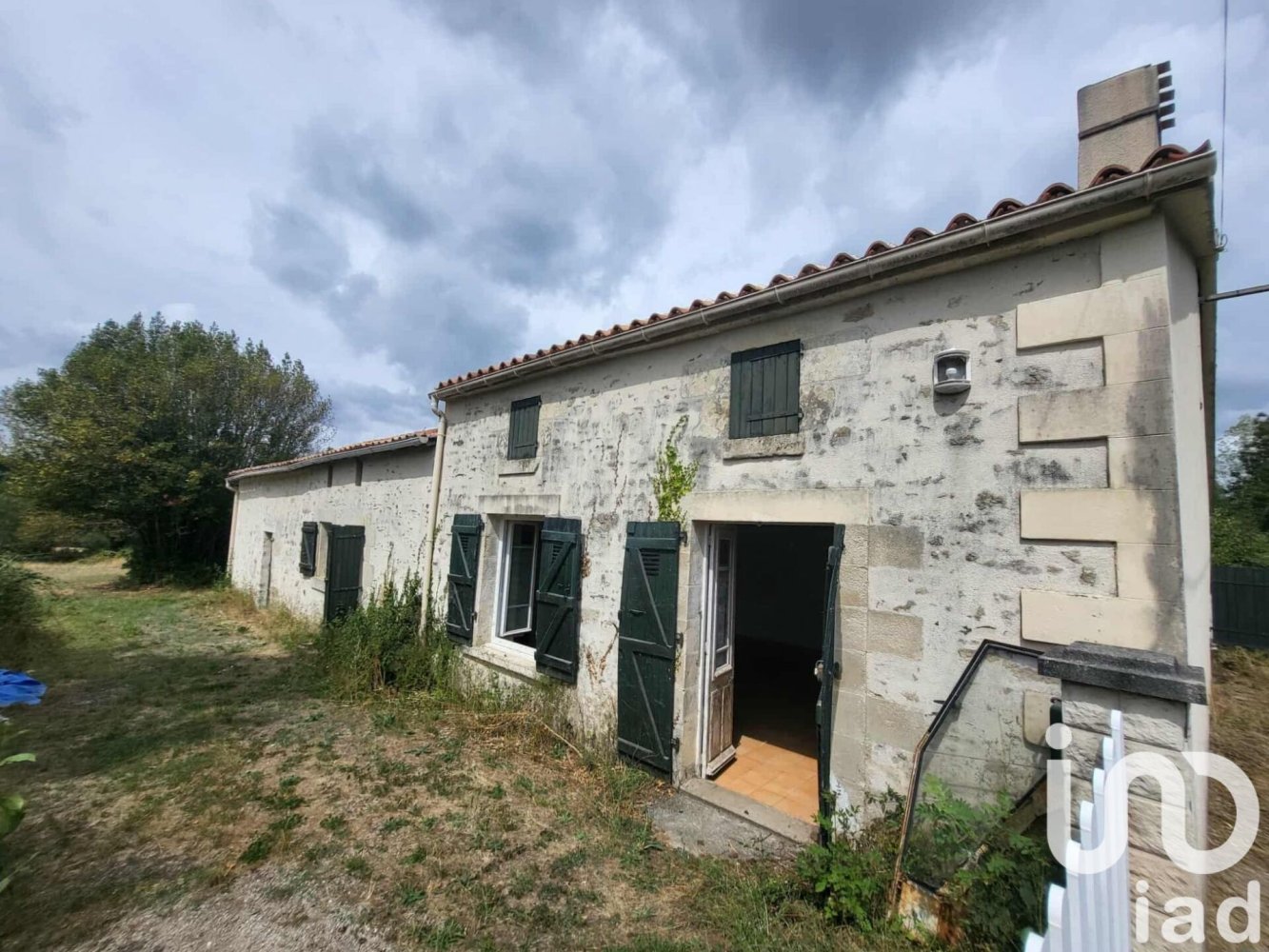 Casa de 1 dormitorio en Deux-Sevres, France No. 321008