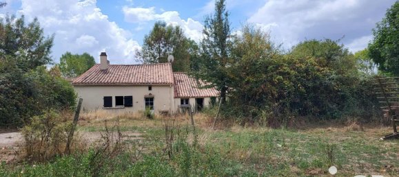 Casa de 1 dormitorio en Deux-Sevres, France No. 321008 11