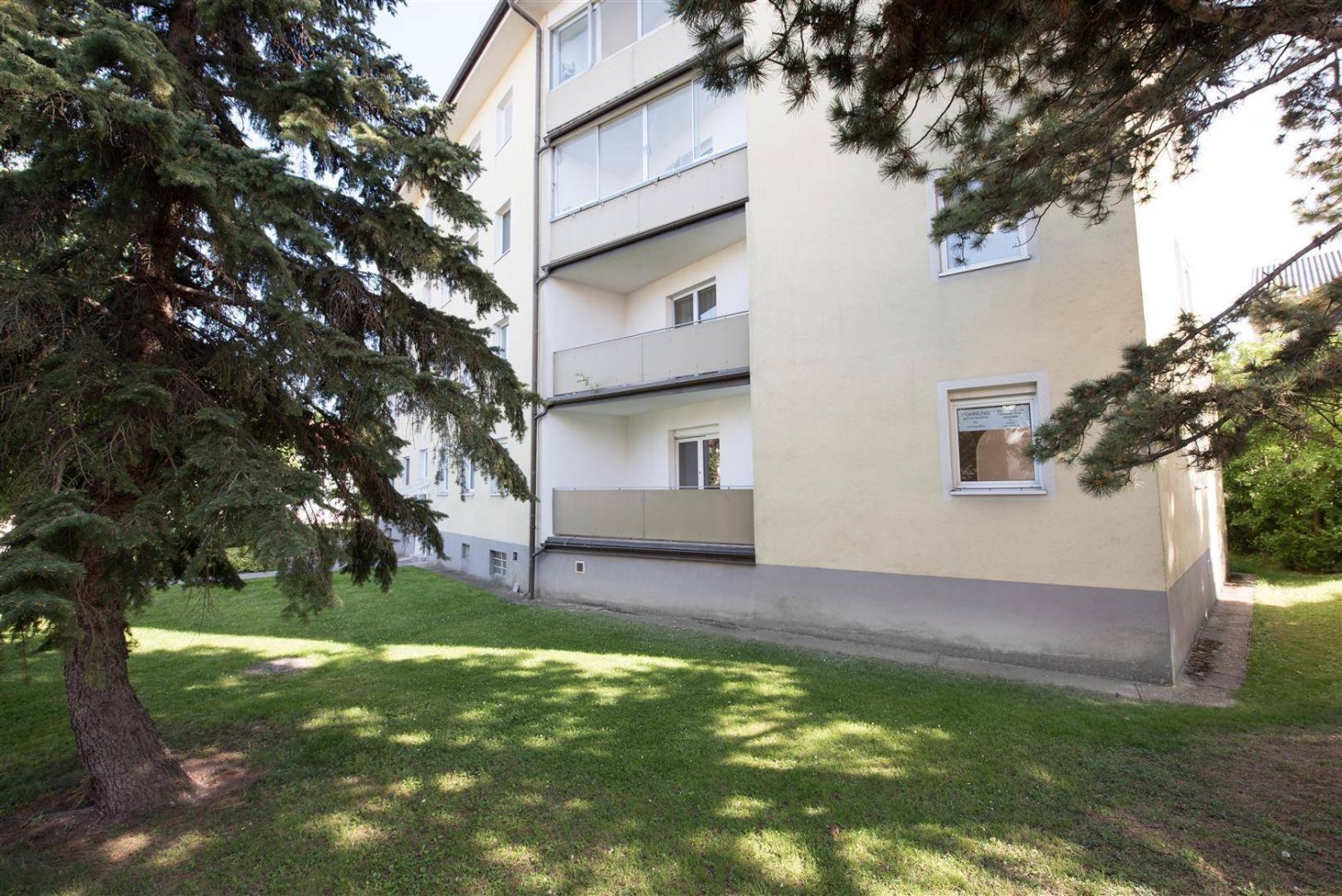 3 rooms Apartment in Brunn am Gebirge, Austria No. 178493