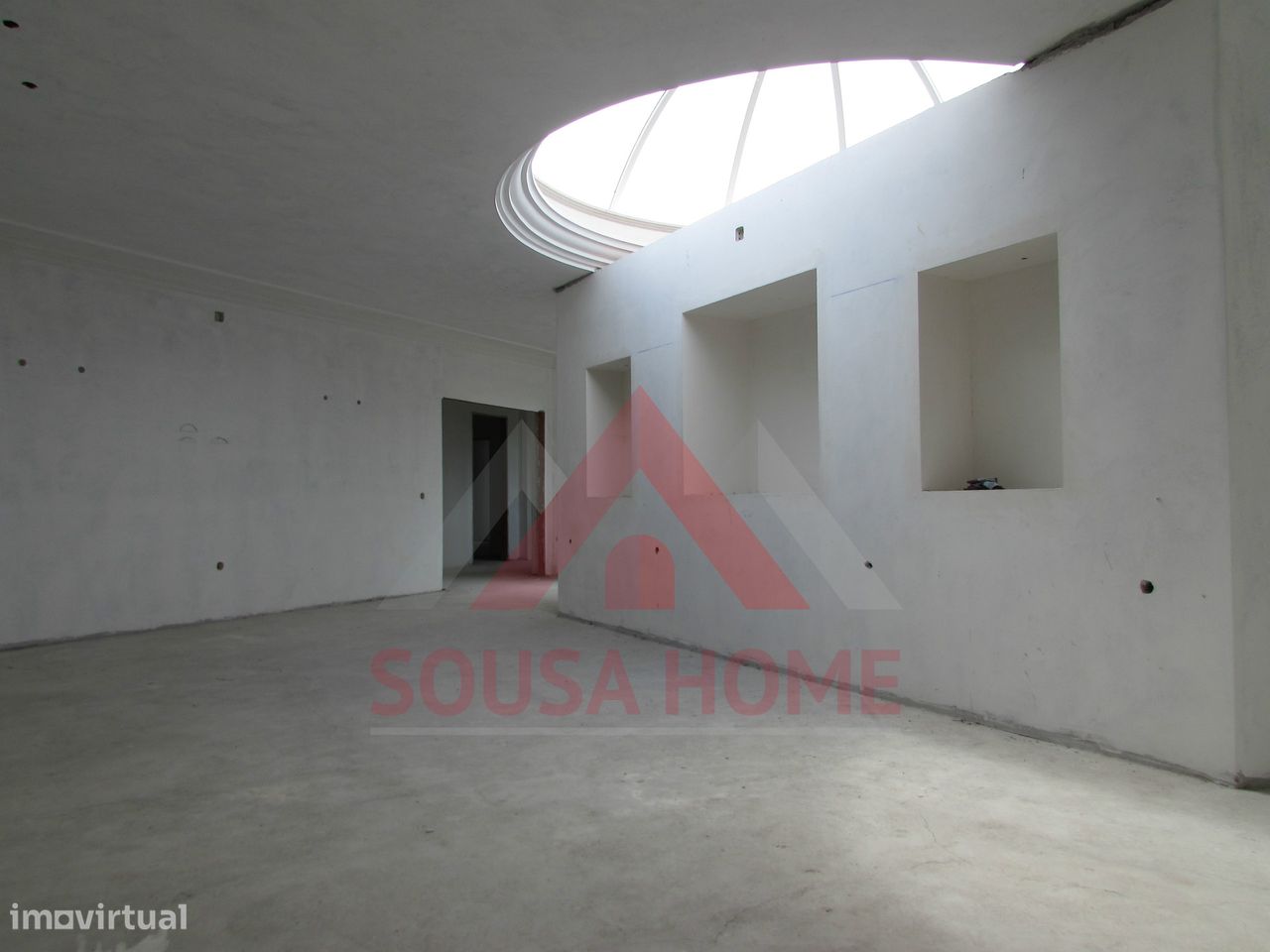 4 غرف نوم منزل في Juncal, Portugal رقم 26390