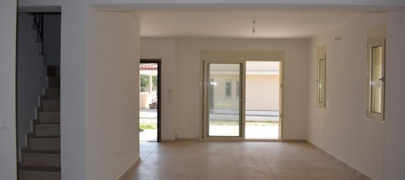 4 Schlafzimmer Property in Chalkidiki, Greece, Nr. 7051 5