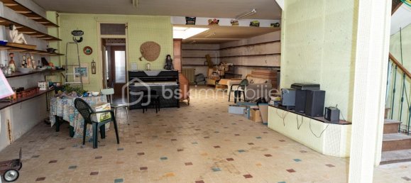 6 rooms House in Le Grand-Luce, France No. 299158 2