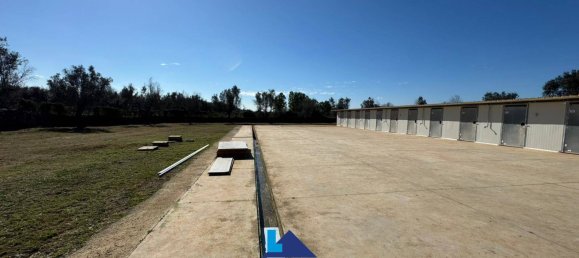 690m² Warehouse in Soleto, Italy No. 299995 3