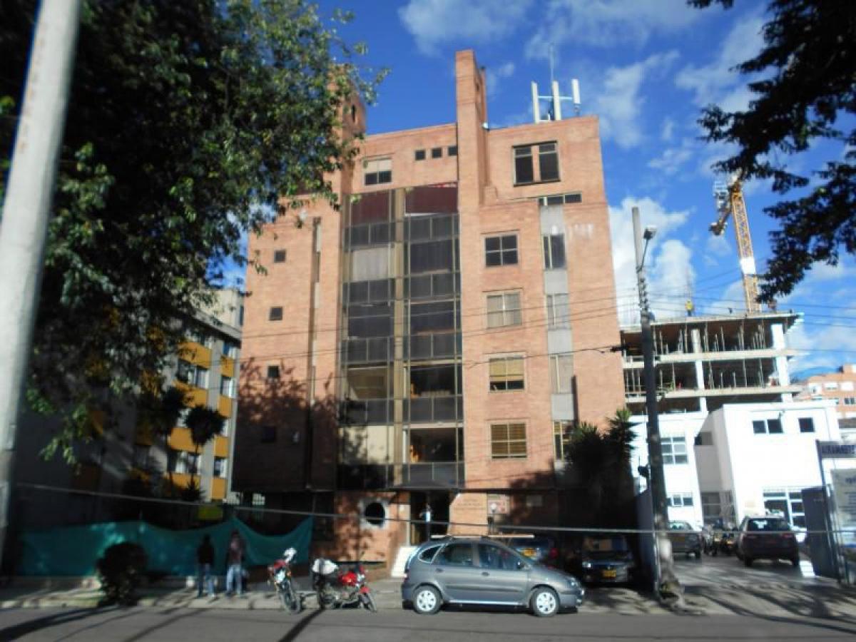 3 bedrooms House in Bogota, Colombia No. 12335