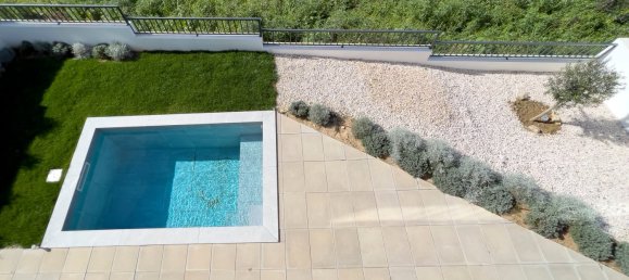 3 bedrooms Villa in Cascais, Portugal No. 114757 19