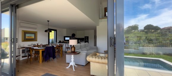 3 bedrooms Villa in Cascais, Portugal No. 114757 5