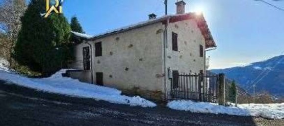 2 bedrooms Apartment in Frassinetto, Italy No. 297613 2