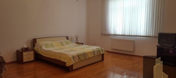 4 bedrooms Apartment in Nasimi, Azerbaijan No. 2050 10