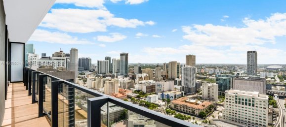 3 Schlafzimmer Gewerbliche Immobilien in Miami, USA, Nr. 615839 3