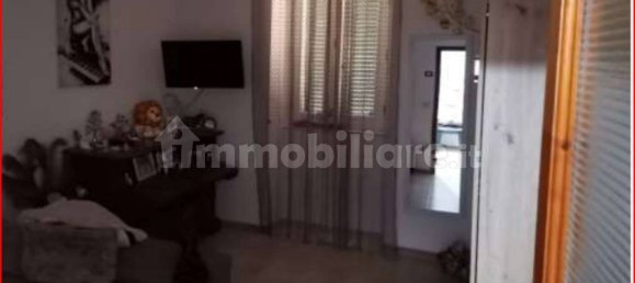 Квартира с 4 спальнями в Дерута, Италия № 302931 7