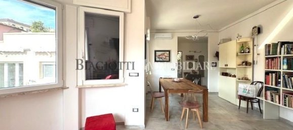 5 rooms House in Livorno, Italy No. 15291 2