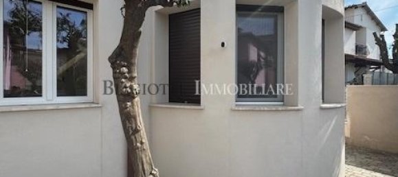 5 rooms House in Livorno, Italy No. 15291 7