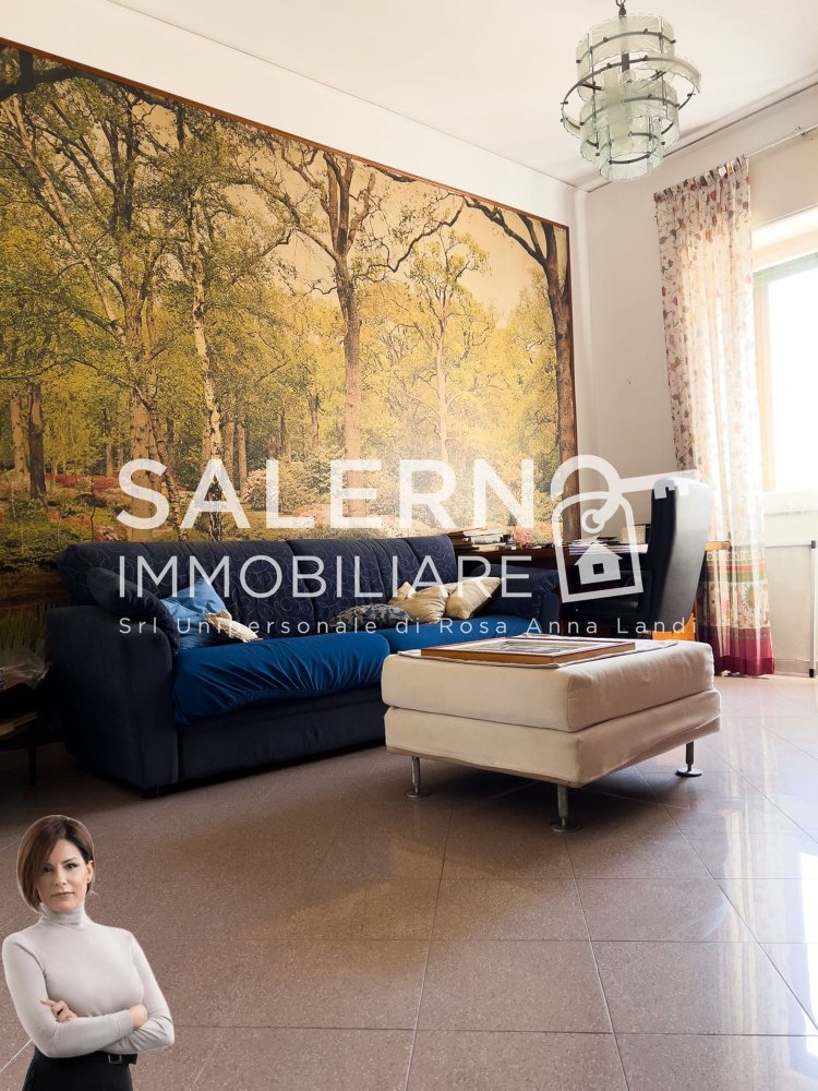 4 rooms Apartment in Salerno, Italy No. 278488