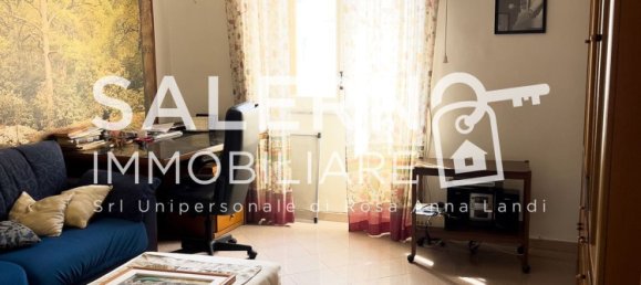 4 rooms Apartment in Salerno, Italy No. 278488 2