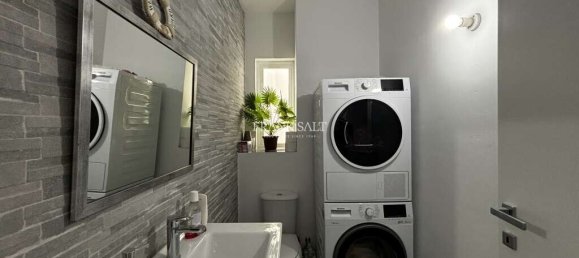 2 bedrooms Penthouse in Santa Venera, Malta No. 5252 16