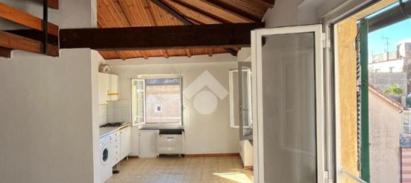 7 rooms Apartment in Genoa, Italy No. 233821 7