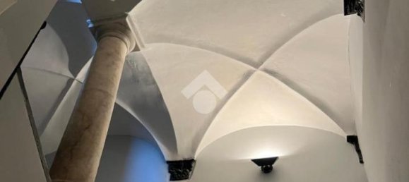 7 rooms Apartment in Genoa, Italy No. 233821 6