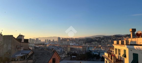 7 rooms Apartment in Genoa, Italy No. 233821 17