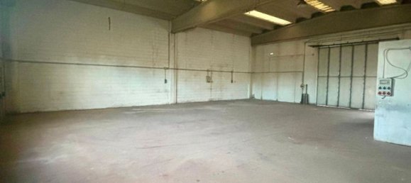 Entrepôt à Malnate, Italy 250m² No. 336412 9