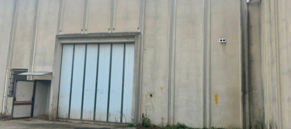 Entrepôt à Malnate, Italy 250m² No. 336412 4