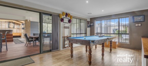 5 bedrooms House in Worrigee, Australia No. 764 14