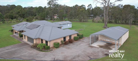 5 bedrooms House in Worrigee, Australia No. 764 17