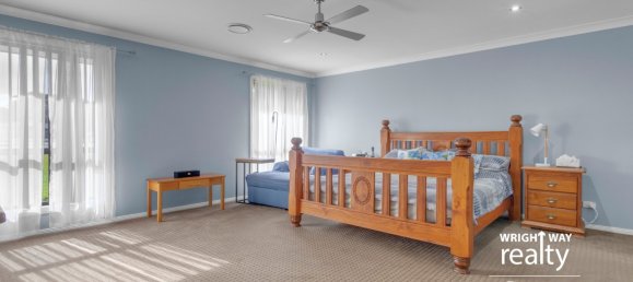 5 bedrooms House in Worrigee, Australia No. 764 4