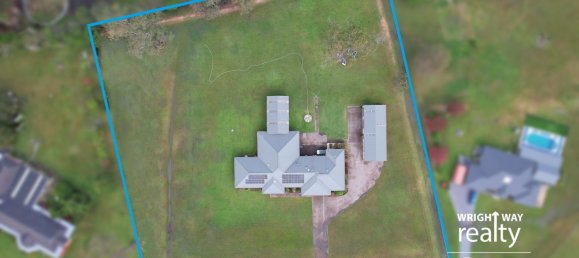 5 bedrooms House in Worrigee, Australia No. 764 11