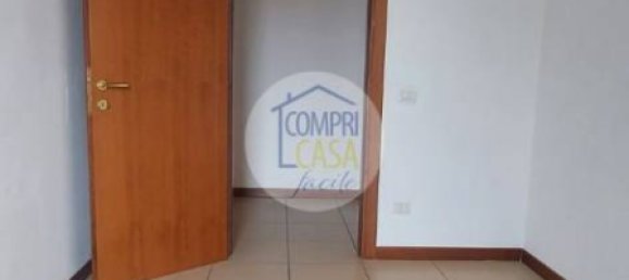 Квартира с 2 спальнями в Сан Джованни Лупатото, Италия № 297759 6