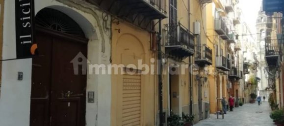 2 Schlafzimmer Wohnung in Palermo, Italy, Nr. 335324 13