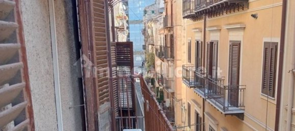 2 chambres Appartement à Palermo, Italy No. 335324 4