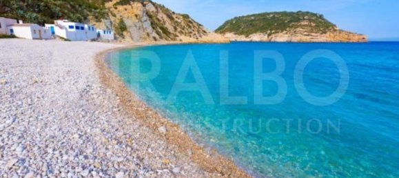 4 Schlafzimmer Villa in Alicante, Spain, Nr. 70007 5