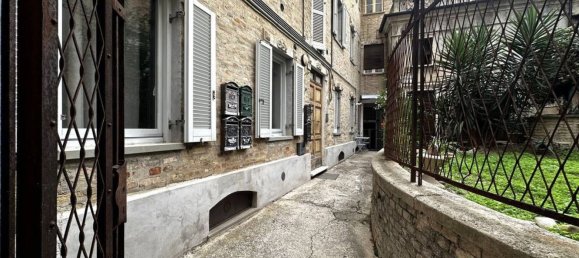 2 bedrooms Apartment in Fermo, Italy No. 332841 6