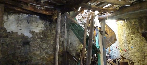 3 bedrooms House in Proenca a Nova, Portugal No. 31380 5