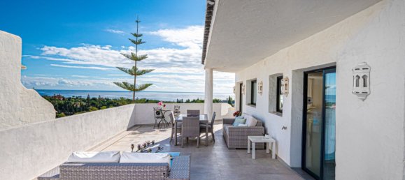 3 bedrooms Penthouse in Marbella, Spain No. 149073 3