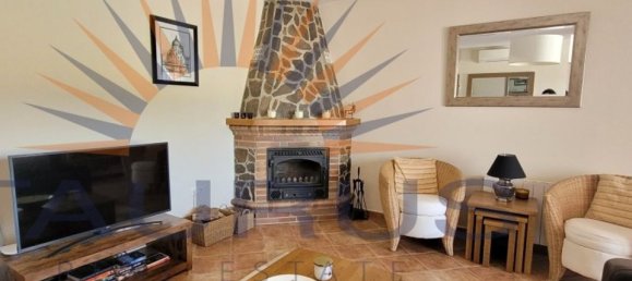 3 chambres Villa à Canillas De Albaida, Spain No. 186067 10