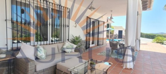 3 chambres Villa à Canillas De Albaida, Spain No. 186067 5