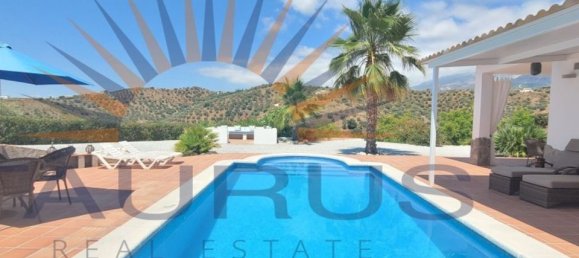 3 chambres Villa à Canillas De Albaida, Spain No. 186067 25