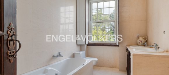 18 bedrooms Villa in Almada, Portugal No. 125779 25