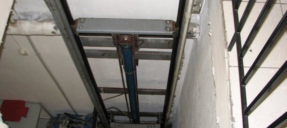 700m² Property in Evosmos, Greece No. 7533 17