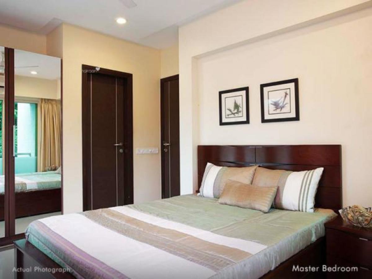 2 bedrooms House in Mumbai, India No. 9180