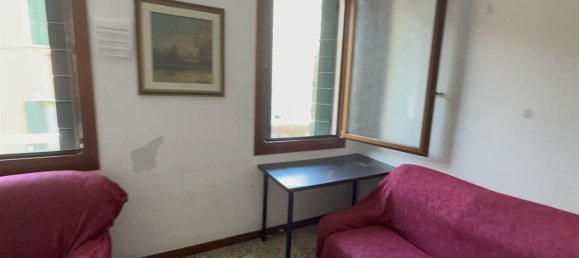 2 bedrooms Apartment in Venice, Italy No. 312796 2