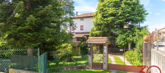 1 bedroom Apartment in Tradate, Italy No. 294948 4
