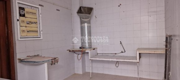 Коммерческая недвижимость 106м² в Уэска, Испания № 139845 6