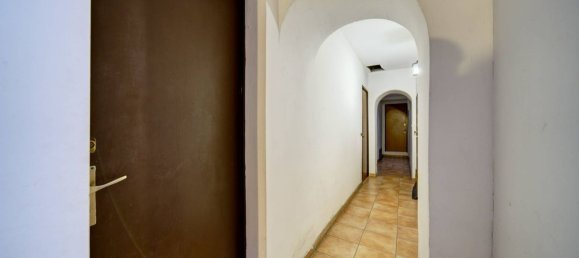 Studio in Turin, Italy No. 44417 9